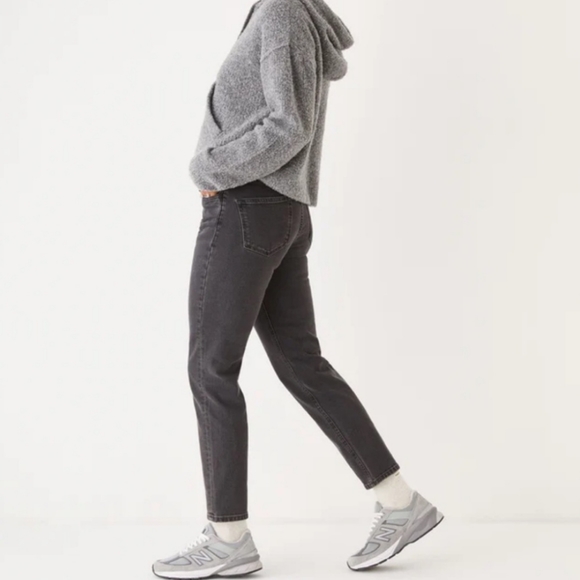 FRANK & OAK Stevie Tapered Fit Sustainable Denim Mom Jeans High Waist Ankle - Picture 1 of 13